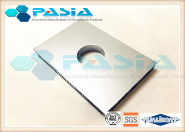 China Painéis de alumínio personalizados do favo de mel da forma com superfície do revestimento do rolo de PVDF fornecedor