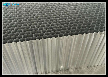China Núcleo de favo de mel de grande resistência do alumínio 5056 para a indústria aeroespacial fornecedor