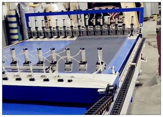 China Pin Inserting Aluminum Honeycomb Core automático 4 corta/minuto fornecedor