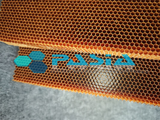China High Strength to Low Weight Ratio Fire Resistant Thermal Insulation Nomex Honeycomb Core for Aerospace and Aviation fornecedor