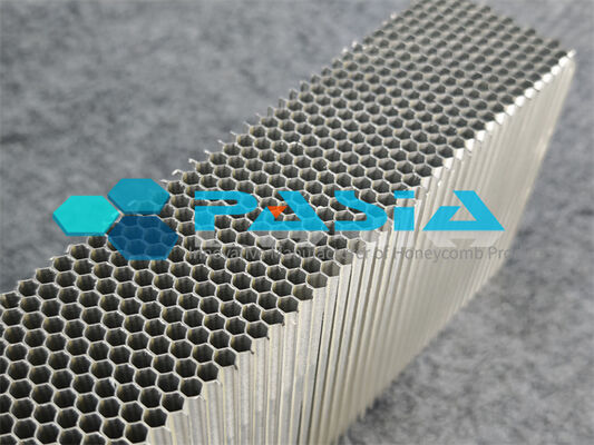 China Moisture Resistant High Density Aluminum Honeycomb Impact Attenuator with Predictable Constant Force Deformation for Nuclear Power Plant Safety-related Structural Barriers fornecedor