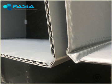 Environmentally Friendly And Easy To Clean Propene Polymer Hollow Board Triplex Box fornecedor