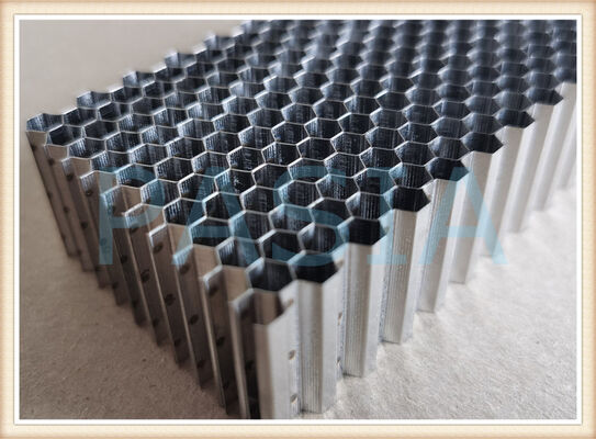 High Strength Anti-crush Lightweight Aluminum Honeycomb Core Crash Cushion fornecedor