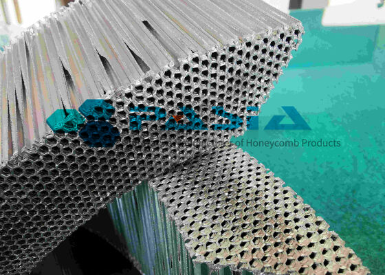 Honeycomb Energy Absorber | Aluminum Honeycomb Core for Impact Protection fornecedor